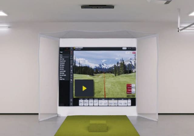 Uneekor Eye XO Flex Space complete indoor setup with settings on the screen