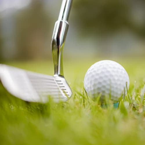 hitting the golf ball with driver